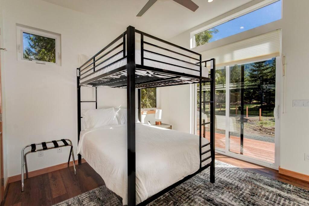 Mt. Cabin W/Views At White Pass Villa Packwood Exterior foto